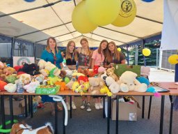 Rok szkolny 2024-2025 - 122 -Nasi na pikniku IPA